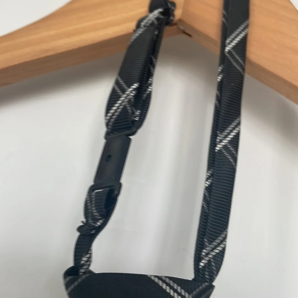 Children's Place Black Adjustable child tie Sz 24M-4T EUC